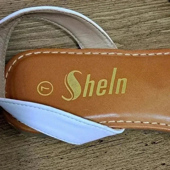 ❤️ White M Shein Faux Leather Sandals - Picture 8 of 9